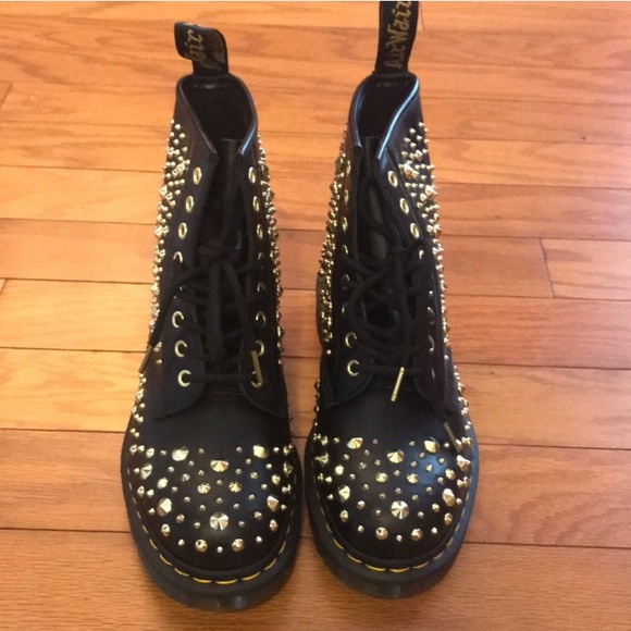 1460 midas smooth leather gold studded boots